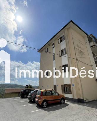 Appartamento a Avigliano, 5 locali