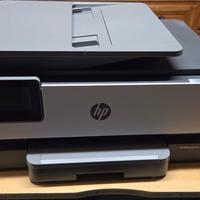 HP OfficeJet Pro 8022e com cartucce