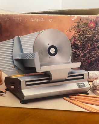 Affettatrice elettrica ALA 2000