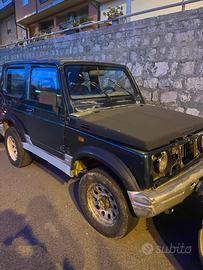 Suzuki samurai