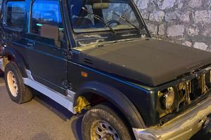 Suzuki samurai