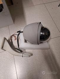 Telecamera ip ptz Truvision professionale 