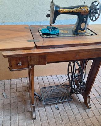 Macchina da cucire SINGER 15K  Sphinx anno 1922