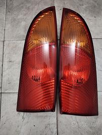 COPPIA DI FANALI POSTERIORI ORIGINALI FORD  FOCUS