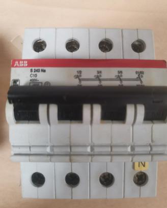 Interruttore magnetotermico 3p+n 4,5kA 10A