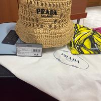 Cappello prada