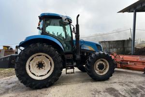 Trattore agricolo New Holland T6050