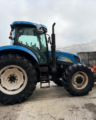 Trattore agricolo New Holland T6050