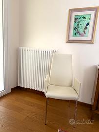 poltroncina pelle bianca