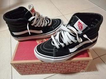 Scarpe casual Vans alte