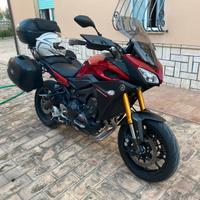 YAMAHA TRACER 900