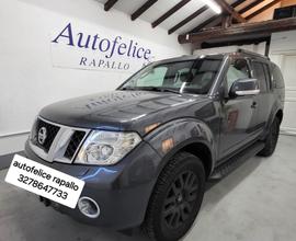 Nissan Pathfinder 2.5 dCi Sport