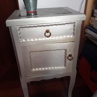 comodino 