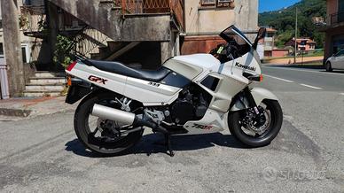 Kawasaki GPX 750R ASI 