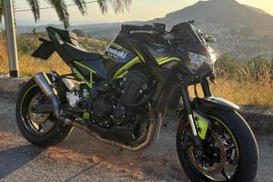 Kawasaki Z 900 2021 decat completo