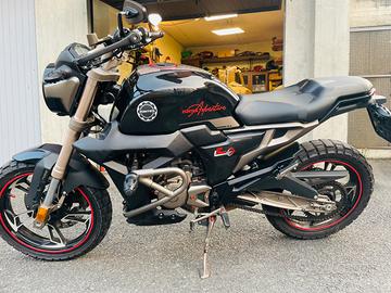Zontes 125 G1 Scrambler con solo 1000 km
