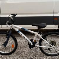 Bicicletta Rockrider ST120 20” 6/9 anni
