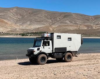 Camper 4x4 mercedes unimog