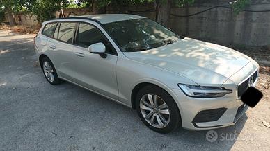 RICAMBI VOLVO V60 DEL 2022 CC 2000 IBRIDO SIGLA D4