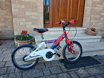 BICICLETTA BAMBINO/A  DA 14 POLLICI 