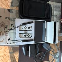 Nintedo switch oled bianca