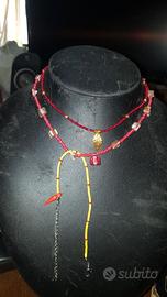 Set composto da choker, collana e bracciale