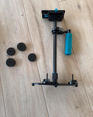 Stabilizzatore per fotocamera. Nuovo!!