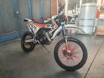 Fantic 50 caballero six days enduro