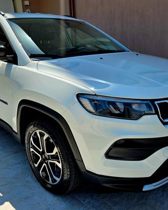 Jeep Compass 1.3 Turbo T4 190 CV PHEV AT6 4xe Busi