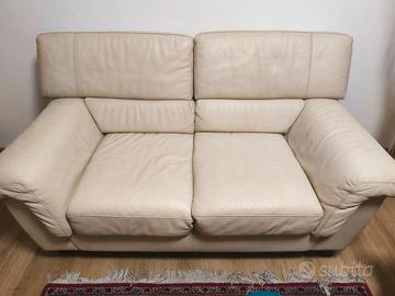 divani pelle (primofiore) color crema