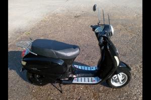 Scooter elettrico EMCO Novantic