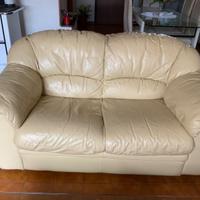 Coppia divani vera pelle beige 2 posti + 3 posti