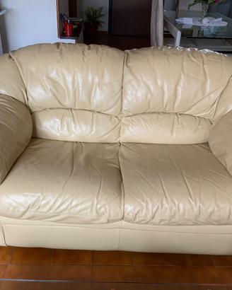 Coppia divani vera pelle beige 2 posti + 3 posti