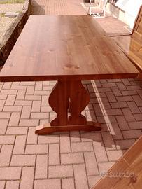 tavolo in legno massello +due cassapanche
