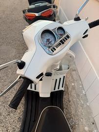 Piaggio vespa