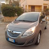 OPEL MERIVA 1.3 CDTI COSMO