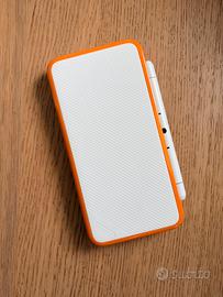 Nintendo 2DS XL