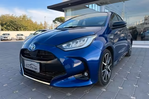 Toyota Yaris 1.5 Hybrid 5 porte Lounge Blue 2020