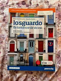 Libro “Lo sguardo da lontano e da vicino”