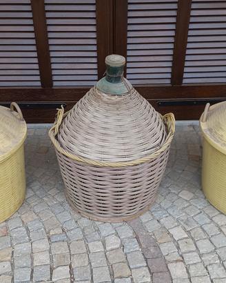 Damigiane da vino 54 litri con cesto in plastica
