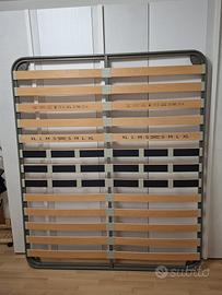 Rete camera matrimoniale.