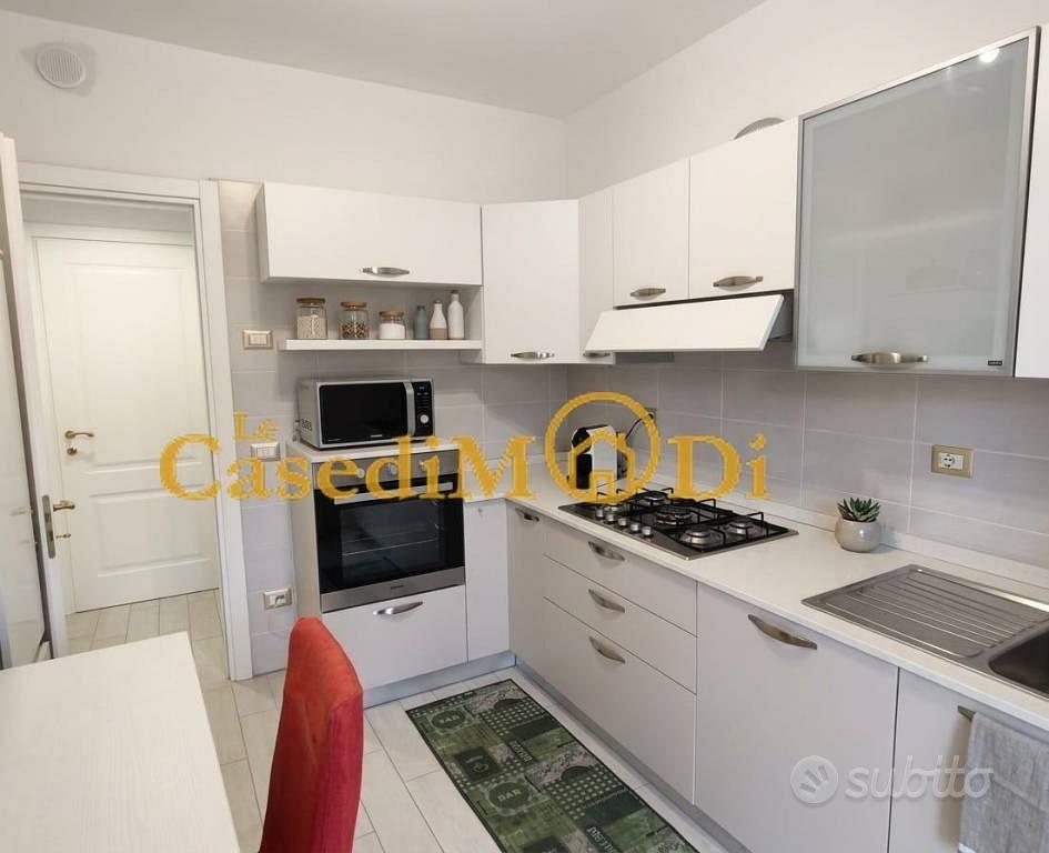 Appartamento di 100 m² con più di 5 locali a Livor - Vista 4