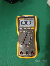 Multimetro Fluke 117 True RMS con Custodia
