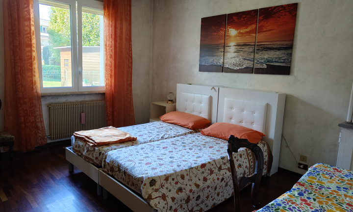 Stanza con Bagno Ensuite Paese(TV)