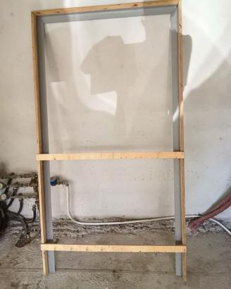 Telaio per portoncino in PVC