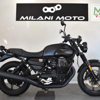 Moto Guzzi V7 - 2022