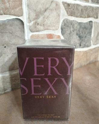 Profumo Victoria's Secret very Sexy.