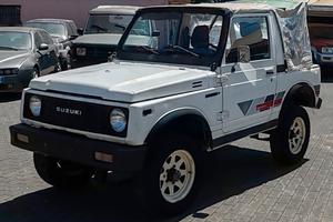 Suzuki SJ 413 Cabriolet De Luxe
