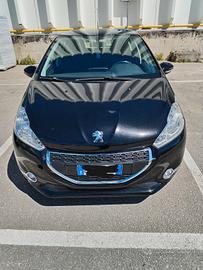 Peugeot 208 active 1.2 benzina. prezzo interessan
