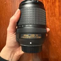 Obiettivo Nikon 18-140 + lenti Neewer